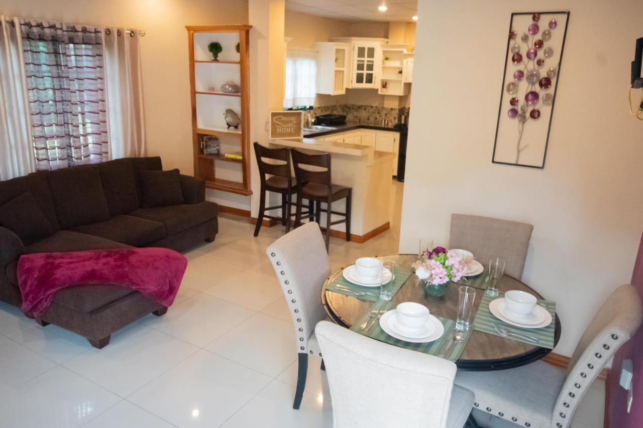 Stacys Place #1 2 Bedroom Apartment Port of Spain Dış mekan fotoğraf